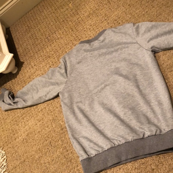 Top - Picture 2 of 2